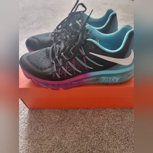 Nike Dual Fusion